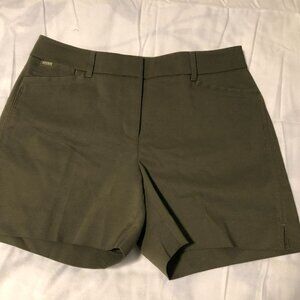 WHBM 5" green shorts size 2